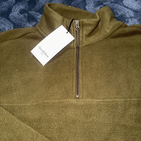 Men's Regular Fit Polar Fleece ¼ Zip Sweatshirt - Goodfellow & Co. Green. Q - Picture 3 of 4